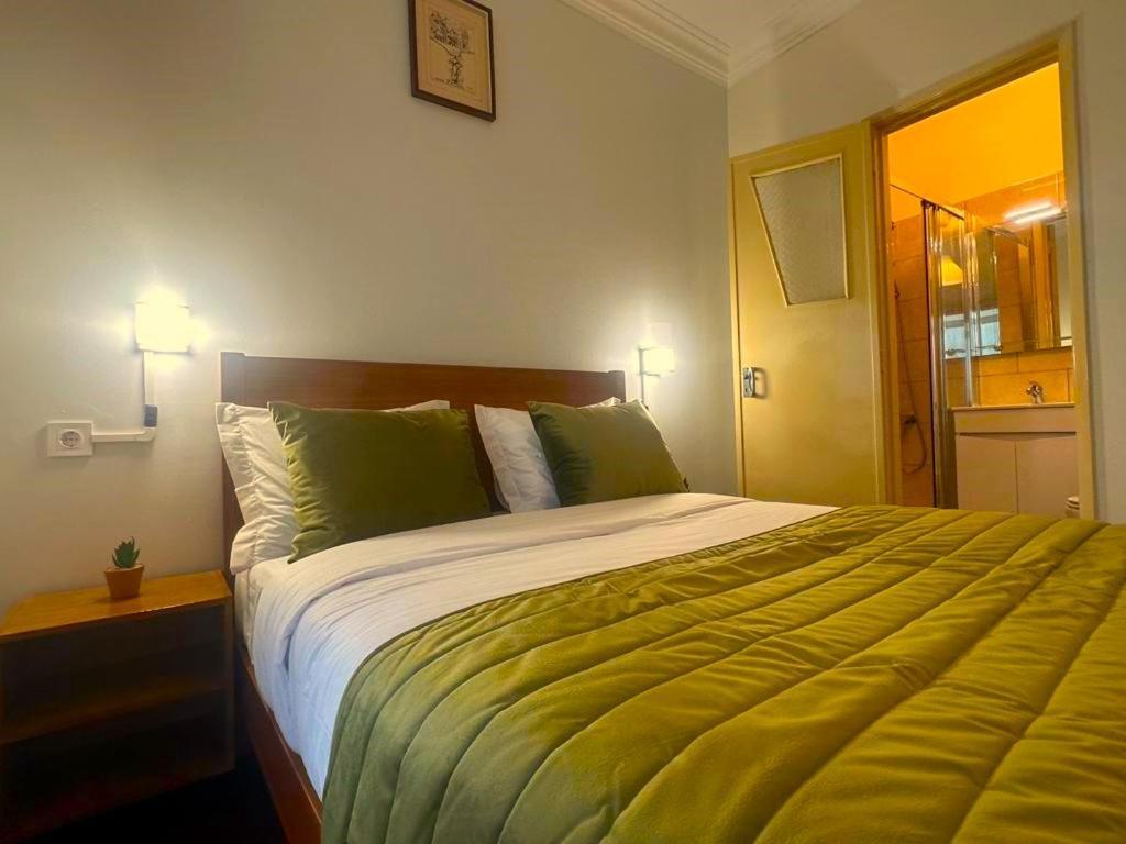 Lisabonna Guest House Amadora Exterior photo