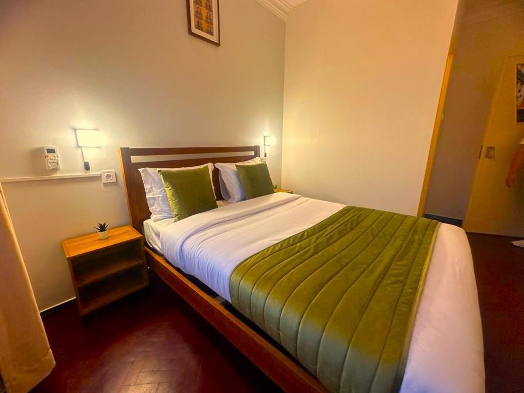 Lisabonna Guest House Amadora Exterior photo
