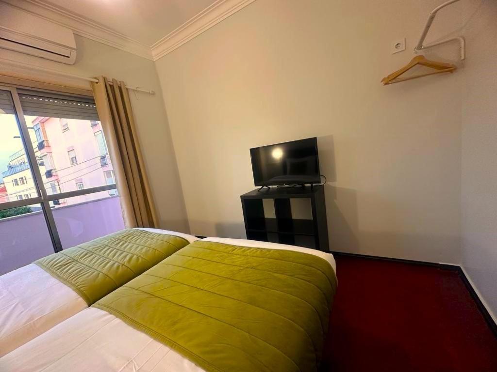 Lisabonna Guest House Amadora Exterior photo